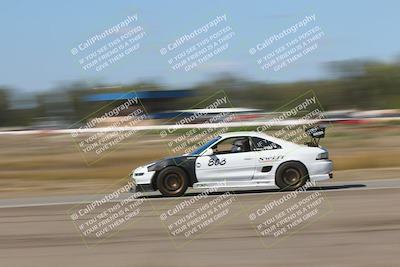 media/Oct-04-2025-OnGrid (Sat) [[44bd565ffa]]/Red Group/Grapevine/